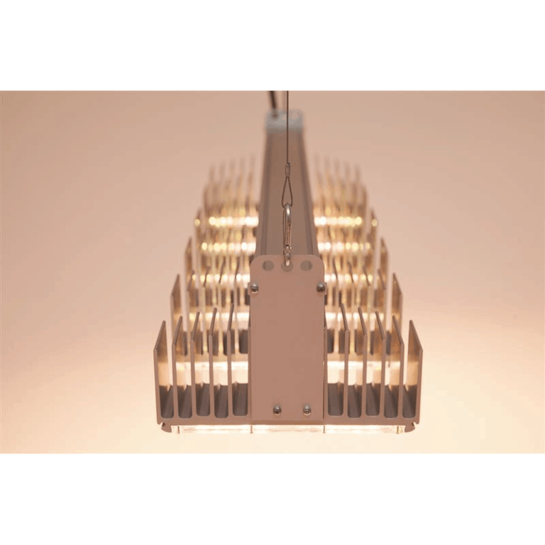 Pflanzenlampe von der Seite